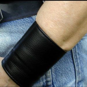 Leather wristband
